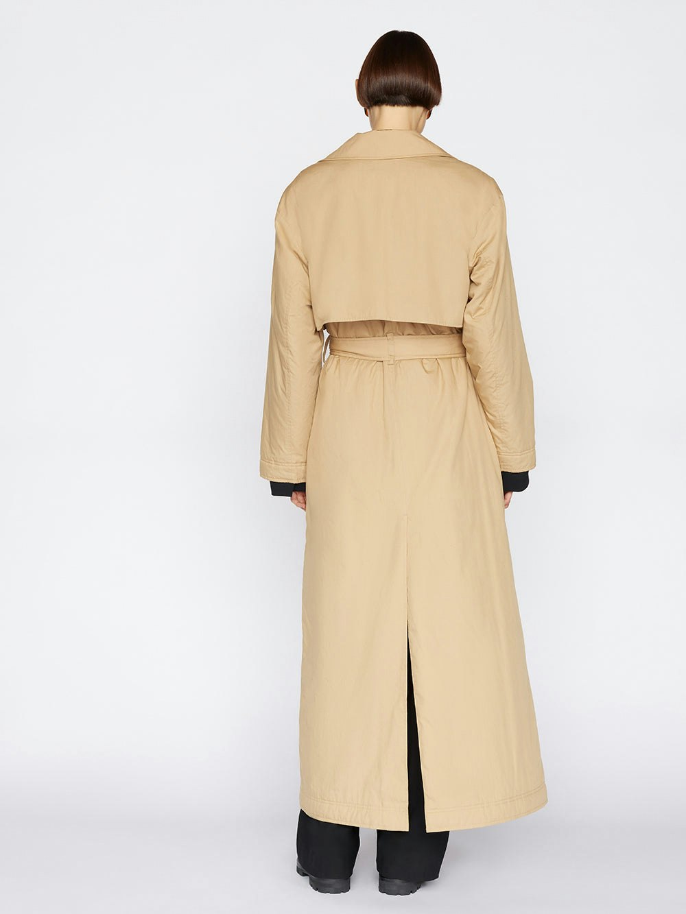 trench back view alt:fit2